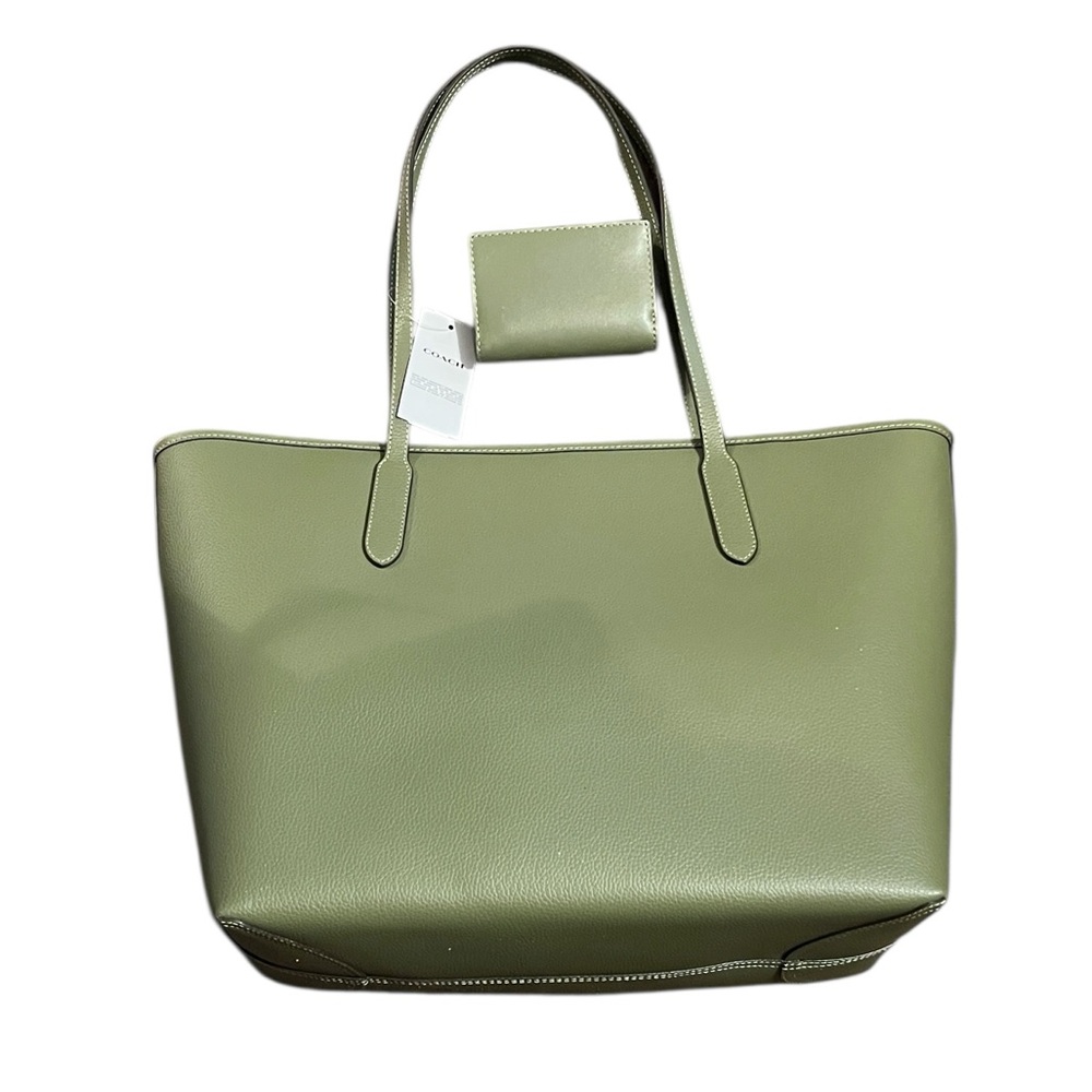 Coach Military Green Leather City Tote with gun metal hardware & matching wallet - Picture 2 of 8